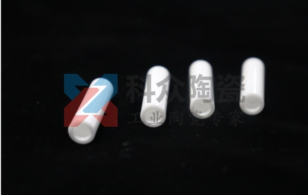 很多人關(guān)心白色氧化鋯有什么用？可靠嗎？?jī)r(jià)值
