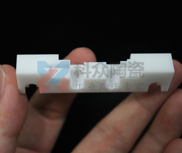氧化鋯陶瓷結構件為什么領先其他同類產品呢？（圖）
